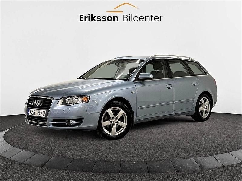 Begagnad Audi A4 Comfort 140 HK (102 kW) 2006 Blå Kombi