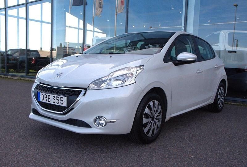 Okänd Begagnad 2014 Peugeot 208 Halvkombi | 69 000 kr (Marknadspris) - Bild 1/4