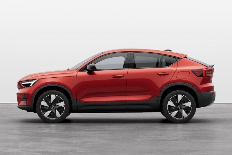 Röd Begagnad 2023 Volvo EC40 Core SUV | 719 900 kr - Bild 1/4