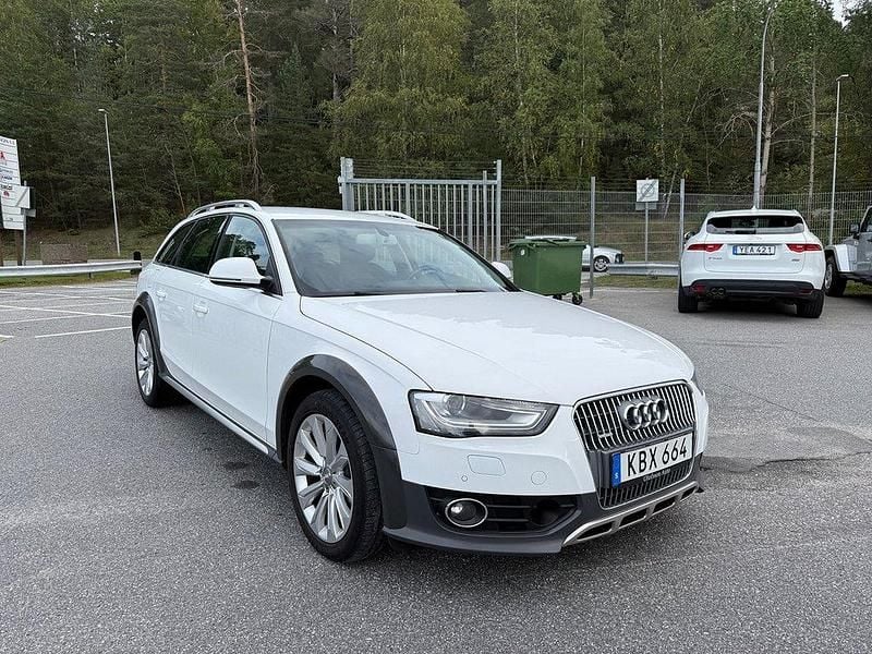 Vit Begagnad 2015 Audi A4 Allroad Kombi | 139 900 kr (Marknadspris) - Bild 1/4