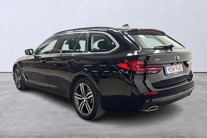 Begagnad BMW 530 M Sport 295 HK (216 kW) 2023 Svart Kombi