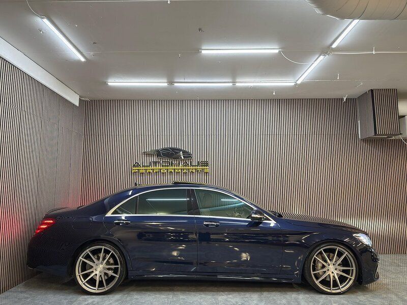 Begagnad Mercedes S500L AMG 550 HK (404 kW) 2014 Svart Sedan