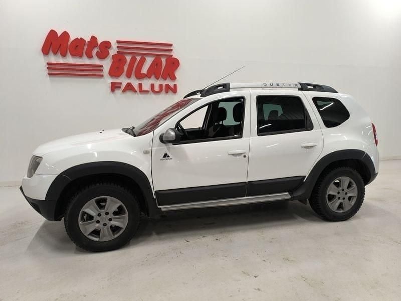 Vit Begagnad 2016 Dacia Duster Adventure Sedan | 89 900 kr - Bild 1/4