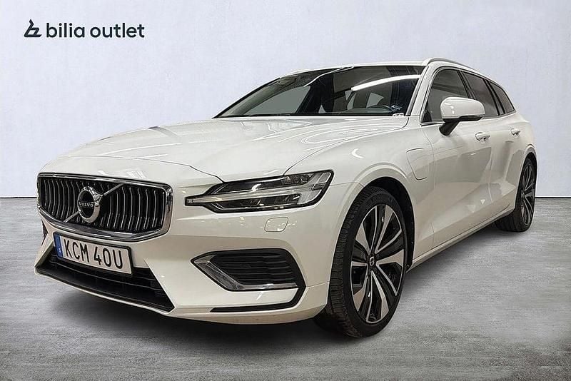 Vit Begagnad 2021 Volvo V60 Kombi | 294 900 kr (Bra pris) - Bild 1/4