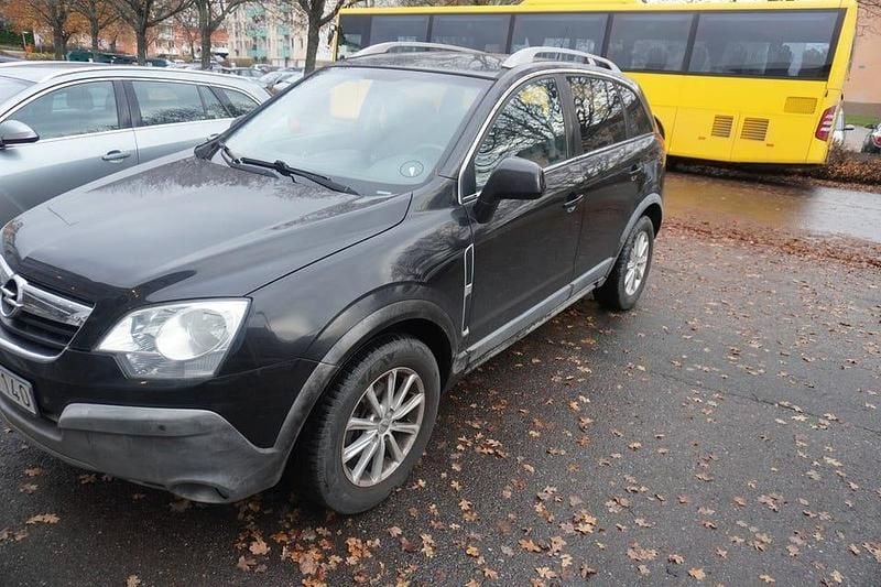 Svart Begagnad 2007 Opel Antara SUV | 39 000 kr - Bild 1/4
