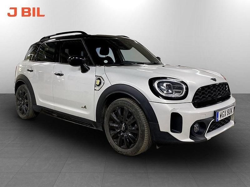 Silver Begagnad 2021 Mini Cooper Countryman SUV | 279 900 kr (Marknadspris) - Bild 1/3