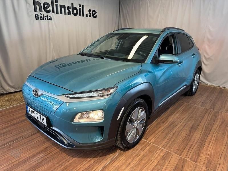 Blå Begagnad 2020 Hyundai Kona SUV | 229 900 kr (Lite dyr) - Bild 1/4