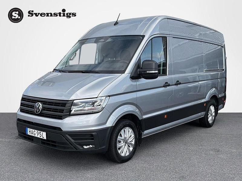 Silver (oyster silver metallic) Begagnad 2025 VW Crafter Van | 579 000 kr (Marknadspris) - Bild 1/4