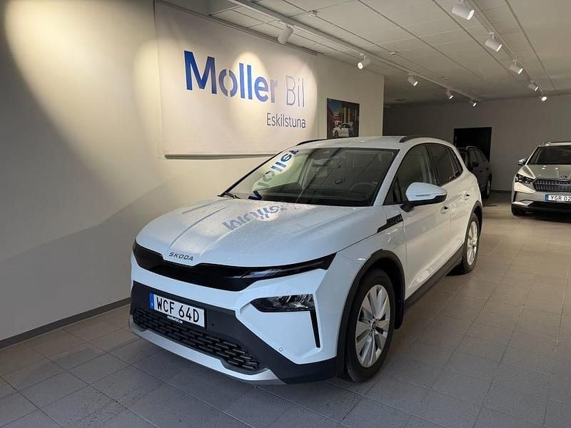Vit Ny 2025 Skoda Elroq SUV | 374 900 kr (Superpris) - Bild 1/4