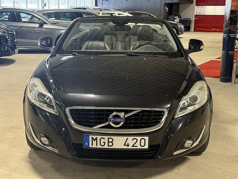 Begagnad Volvo C70 Summum 177 HK (130 kW) 2012 Svart Cab
