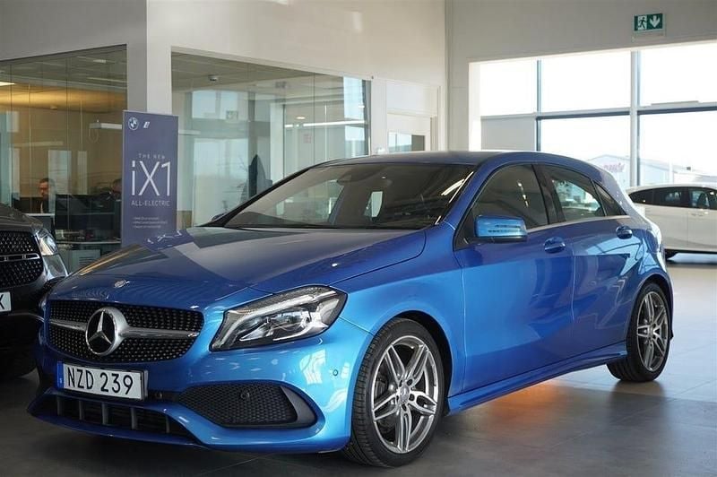 Begagnad Mercedes 180 AMG line 122 HK (89 kW) 2016 Blå Sedan