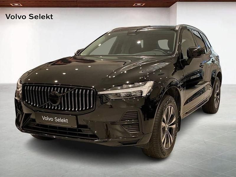 Svart Begagnad 2023 Volvo XC60 Core SUV | 409 000 kr (Bra pris) - Bild 1/4