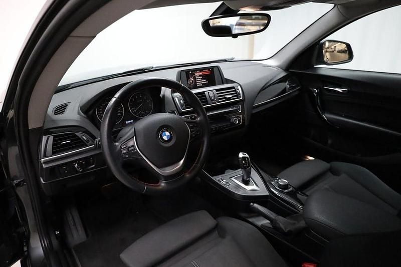 Begagnad BMW 220 Sport Line 184 HK (135 kW) 2015 Mineralgrå metallic Sportkupé