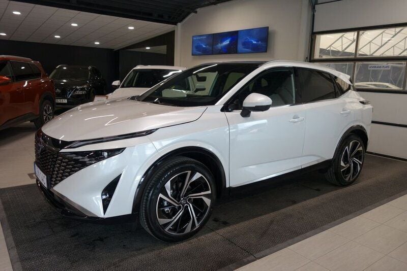 Vit Ny 2024 Nissan Qashqai Tekna SUV | 367 000 kr (Marknadspris) - Bild 1/4