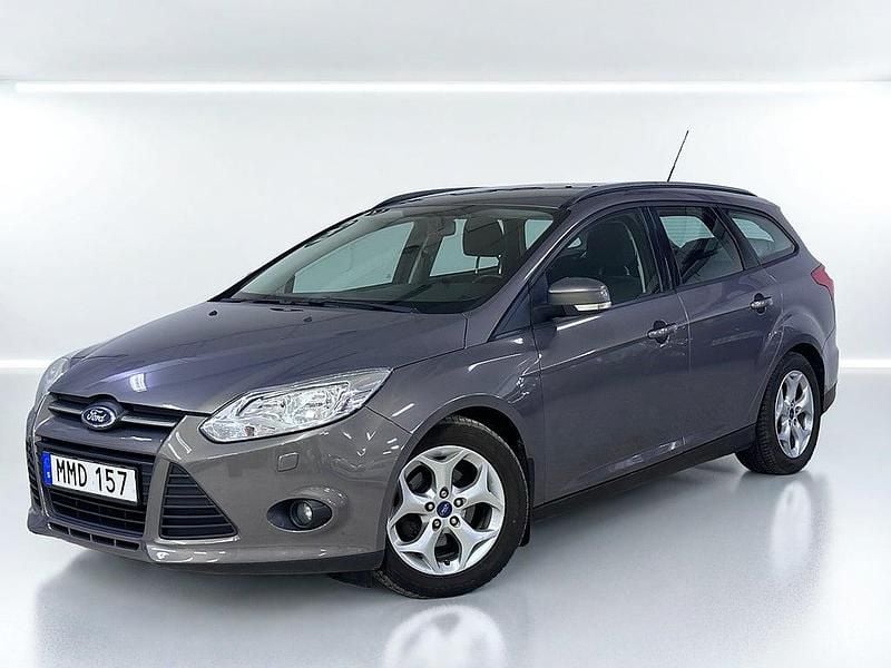 Brun Begagnad 2011 Ford Focus Kombi | 44 900 kr (Marknadspris) - Bild 1/4
