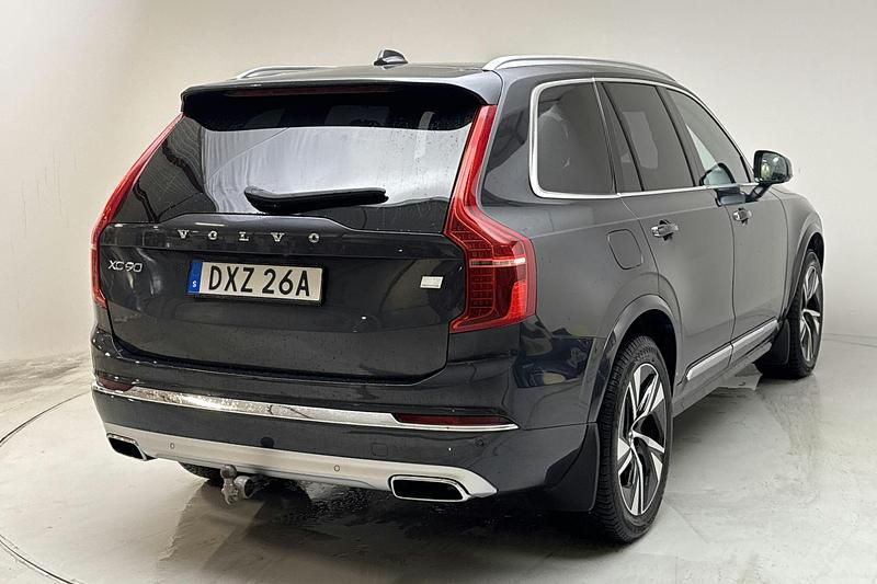 Begagnad Volvo XC90 Inscription 390 HK (286 kW) 2021 Grå SUV
