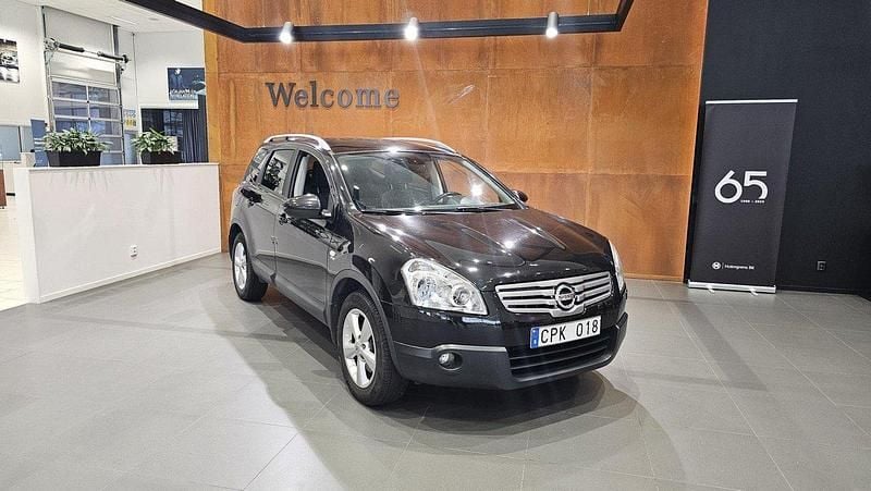 Svart Begagnad 2009 Nissan Qashqai +2 SUV | 65 000 kr (Marknadspris) - Bild 1/4