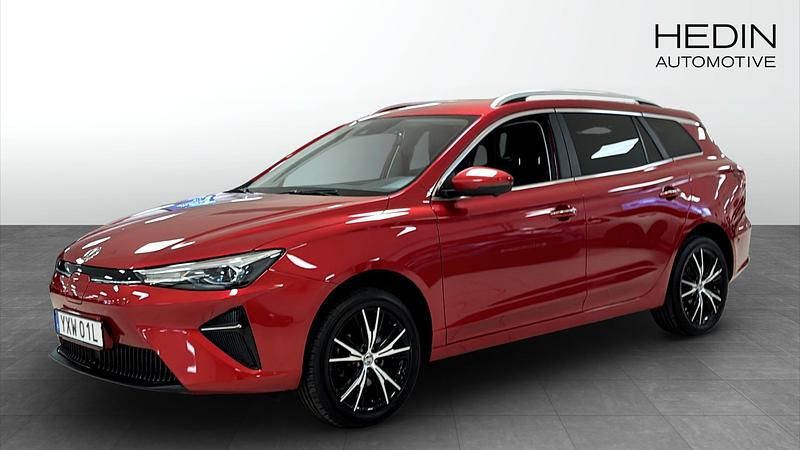 Röd (red) Begagnad 2022 MG MG5 EV Kombi | 234 900 kr (Lite dyr) - Bild 1/4