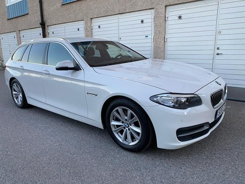 Begagnad BMW 520 184 HK (135 kW) 2014 Kombi