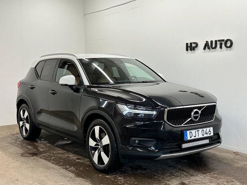 Svart Begagnad 2018 Volvo XC40 SUV | 259 900 kr (Bra pris) - Bild 1/4