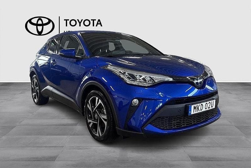 Begagnad Toyota C-HR Edition 186 HK (136 kW) 2022 Blå SUV