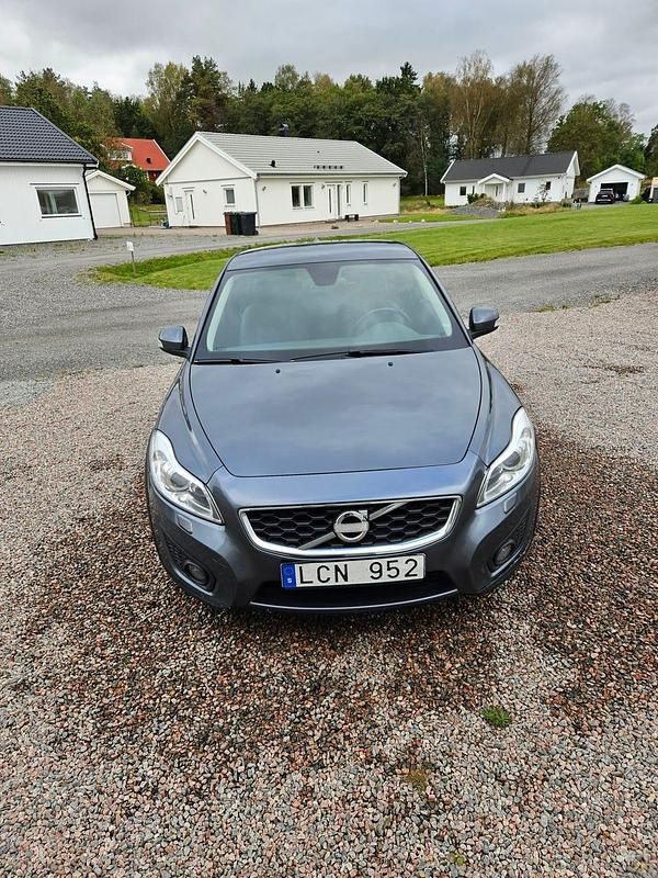 Begagnad 2011 Volvo C30 Halvkombi | 59 000 kr (Marknadspris) - Bild 1/4