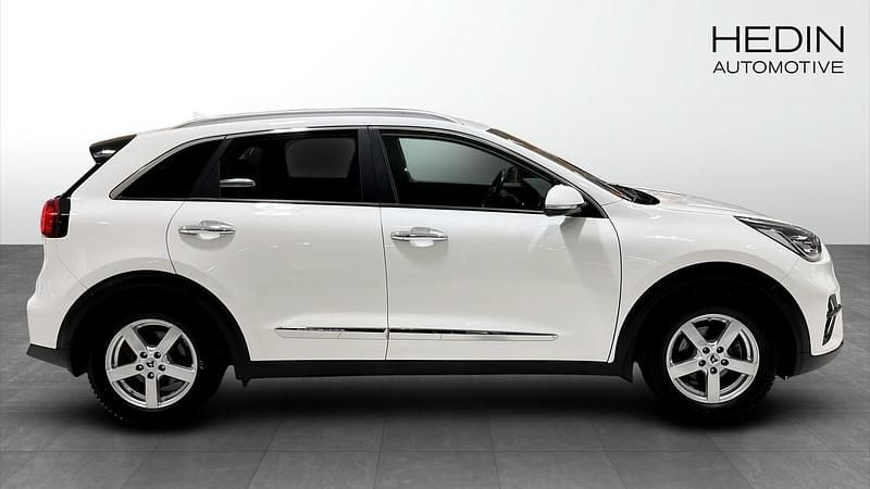 Begagnad Kia Niro Advance 2020 Vit SUV