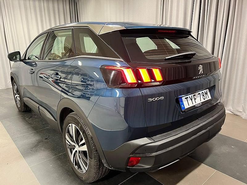 Begagnad Peugeot 3008 Active 224 HK (164 kW) 2022 Blå SUV