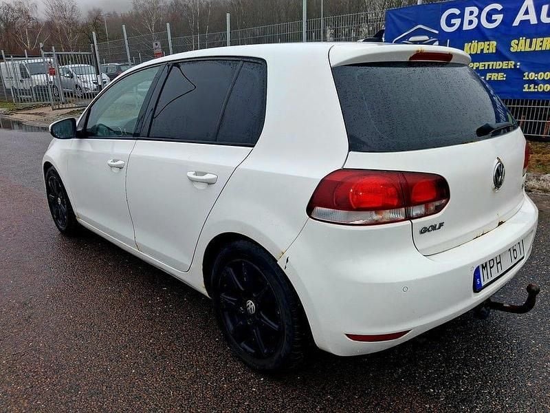 Begagnad VW Golf VI GT 160 HK (117 kW) 2011 Vit Halvkombi