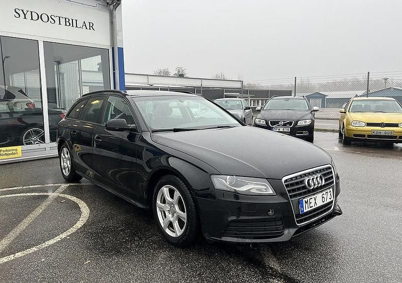 Begagnad Audi A4 136 HK (100 kW) 2011 Svart Kombi