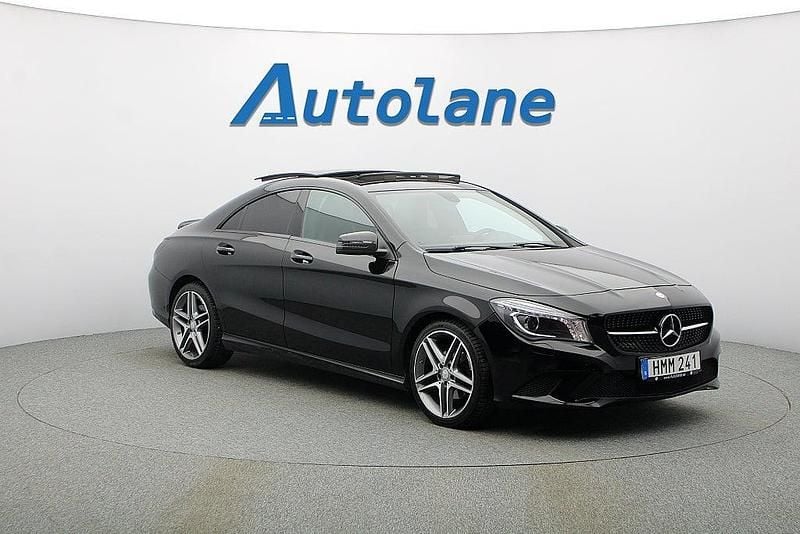Begagnad Mercedes CLA220 Urban 170 HK (125 kW) 2014 Svart Sedan