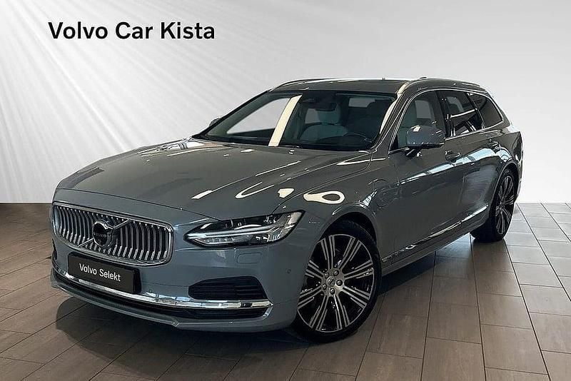 Grå Begagnad 2024 Volvo V90 Ultra Kombi | 599 900 kr - Bild 1/2