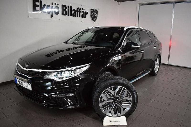 Svart Begagnad 2019 Kia Optima Sport Kombi | 179 500 kr (Marknadspris) - Bild 1/4