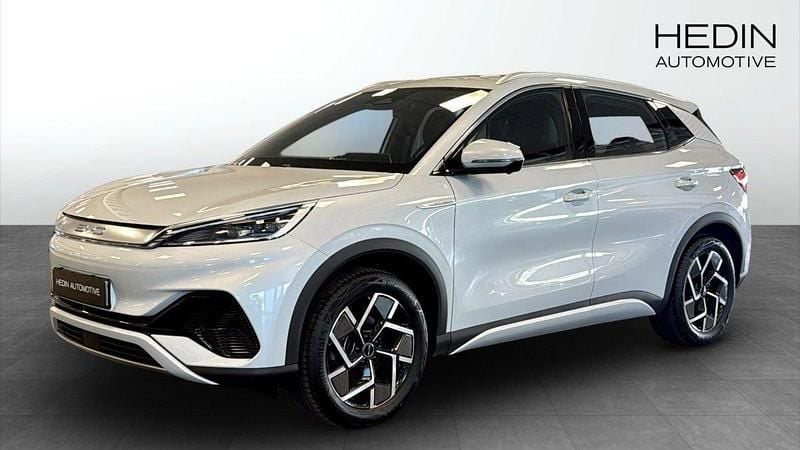 Vit (white) Begagnad 2022 BYD Atto 3 Design SUV | 289 900 kr (Marknadspris) - Bild 1/4