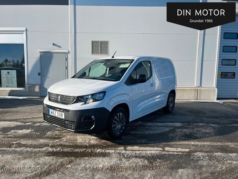 Vit Begagnad 2023 Peugeot E-Partner Minibuss | 379 800 kr - Bild 1/4