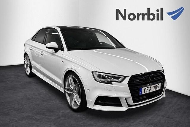 Vit Begagnad 2016 Audi A3 S-Line Sedan | 229 000 kr - Bild 1/4