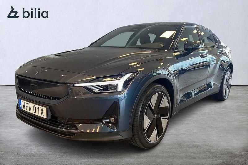 Mörkblå Begagnad 2024 Polestar 2 Plus Halvkombi | 579 900 kr (Dyr) - Bild 1/3