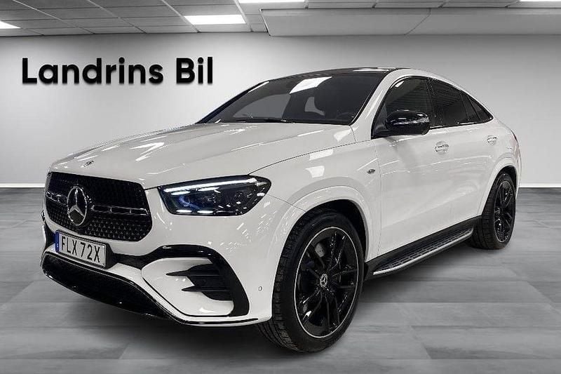 Vit Begagnad 2025 Mercedes GLE350 Premium Plus Sportkupé | 999 000 kr - Bild 1/4
