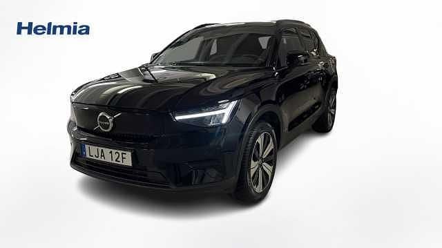 Svart Begagnad 2022 Volvo XC40 Core SUV | 329 900 kr (Superpris) - Bild 1/4