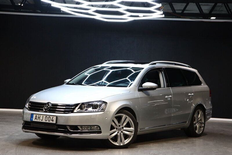Silver Begagnad 2012 VW Passat GT Kombi | 149 900 kr (Lite dyr) - Bild 1/4