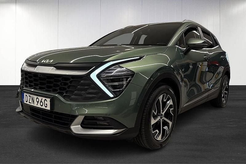 Grönmetallic Begagnad 2022 Kia Sportage Advance SUV | 269 000 kr (Bra pris) - Bild 1/4