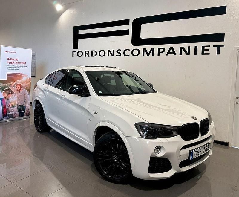Vit Begagnad 2015 BMW X4 M Sport SUV | 269 900 kr (Marknadspris) - Bild 1/4