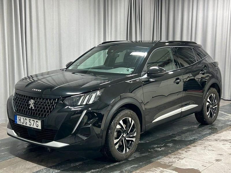 Svart Begagnad 2023 Peugeot 2008 GT SUV | 259 900 kr (Marknadspris) - Bild 1/3