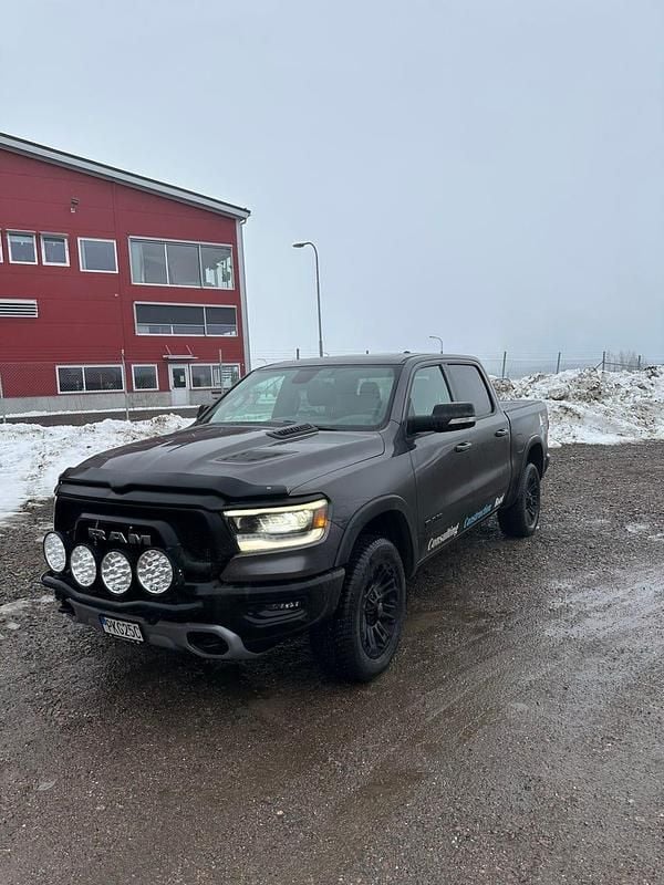 Begagnad 2019 RAM 1500 Pickup | 450 000 kr (Superpris) - Bild 1/3