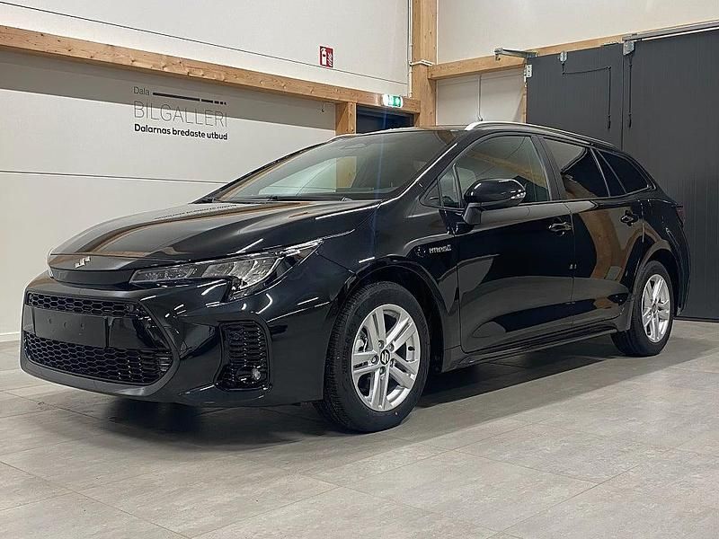 Svart Begagnad 2024 Suzuki Swace Kombi | 319 900 kr (Lite dyr) - Bild 1/4