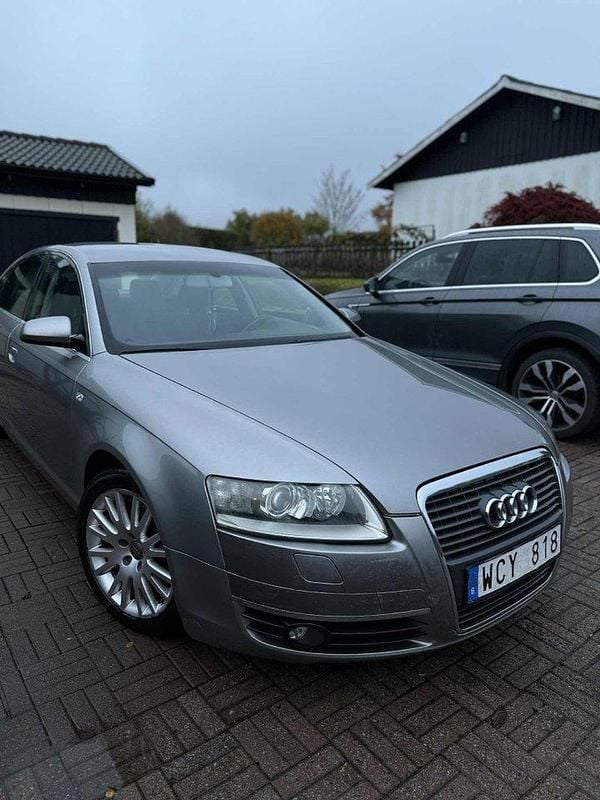 Grå Begagnad 2005 Audi A6 Proline Sedan | 28 000 kr (Marknadspris) - Bild 1/4