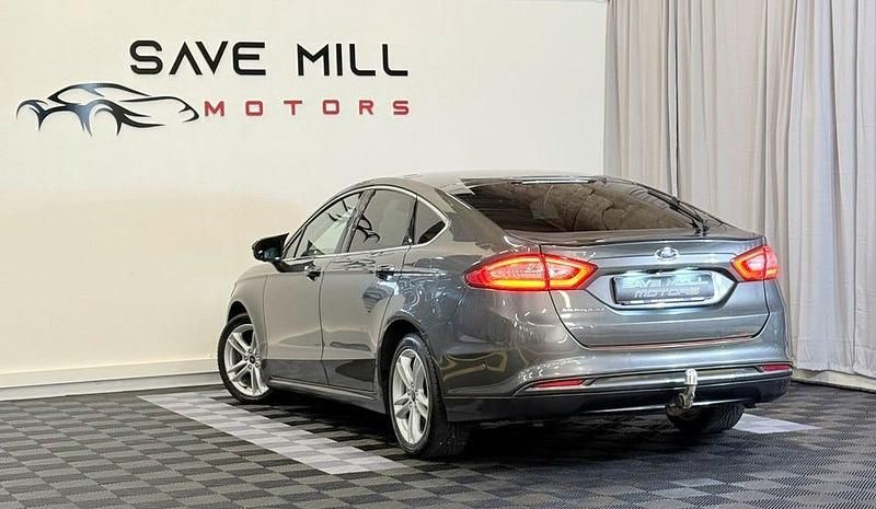 Begagnad Ford Mondeo Business Edition 150 HK (110 kW) 2017 Grå Halvkombi