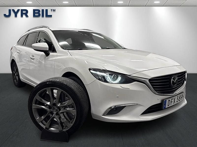 Vit Begagnad 2015 Mazda 6 Kombi | 154 900 kr (Lite dyr) - Bild 1/4