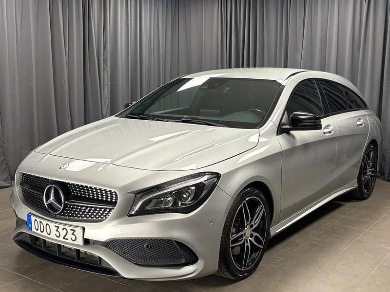 Silver Begagnad 2016 Mercedes CLA220 Shooting Brake Premium Kombi | 214 900 kr (Lite dyr) - Bild 1/4