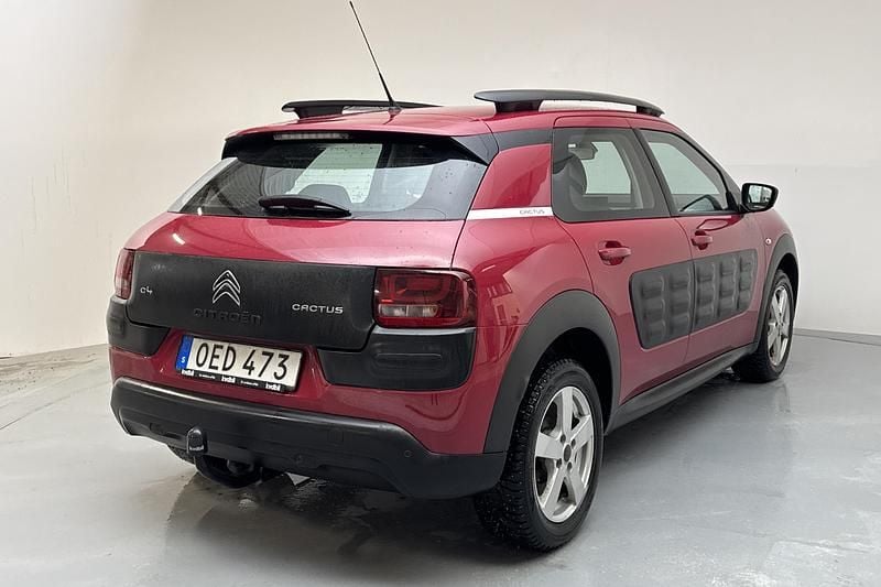 Begagnad Citroën C4 Cactus PureTech 82 HK (60 kW) 2016 Röd Halvkombi